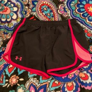Kids under armor shorts - pink